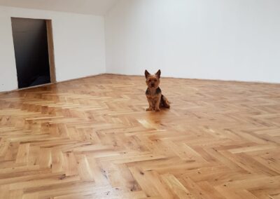 sanding-and-finishing-solid-oak-31-craven-hill