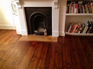 wood-floor-staining