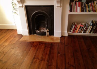 wood-floor-staining