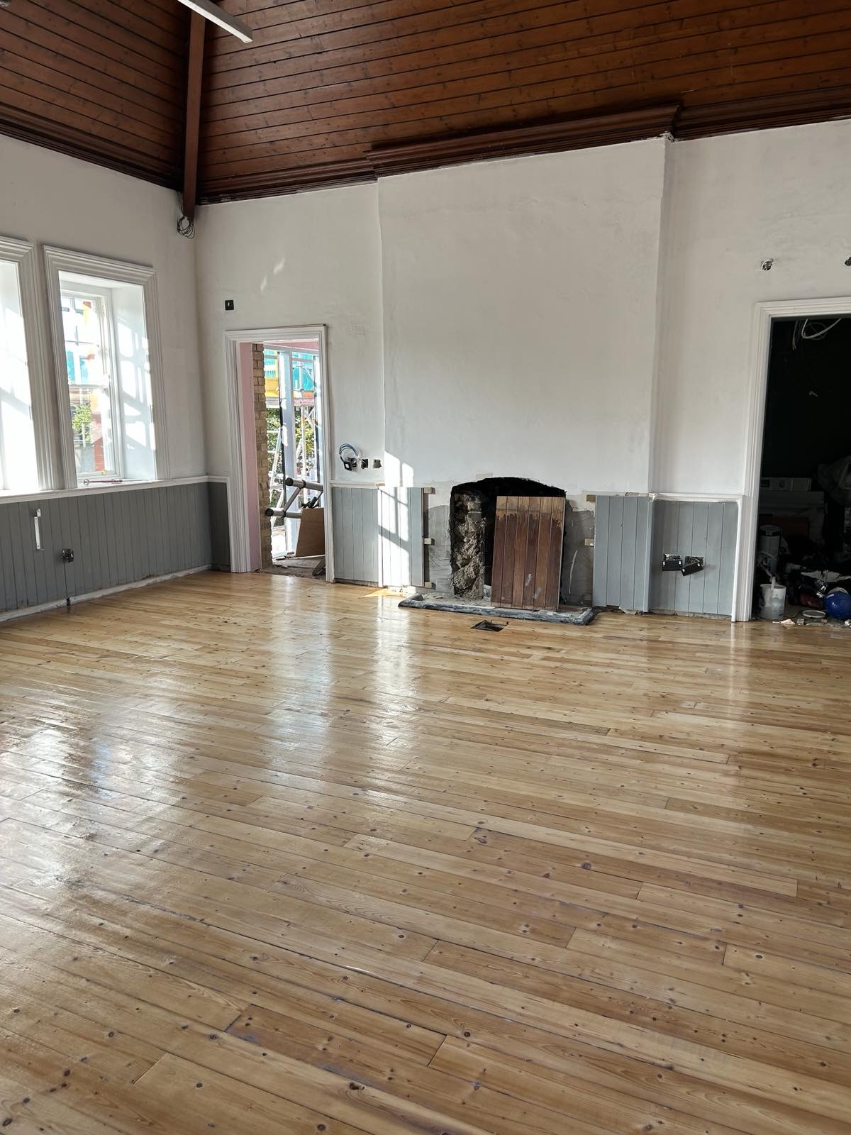 The Ultimate Guide to Floor Sanding in Dublin